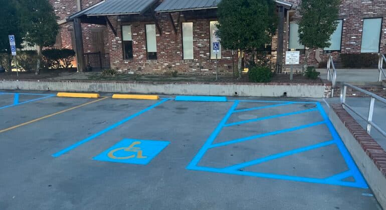 What Are the ADA Accessible Parking Guidelines in Louisiana?