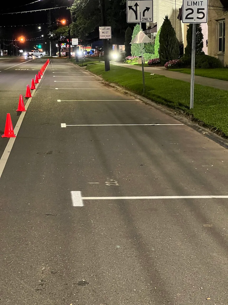 What Are the Signs You Need Striping in Baton Rouge
