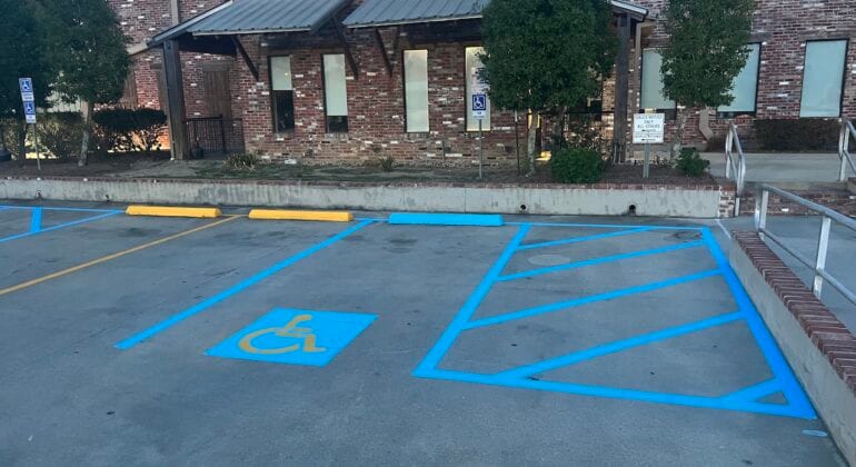 What Are the ADA Accessible Parking Guidelines in Louisiana?